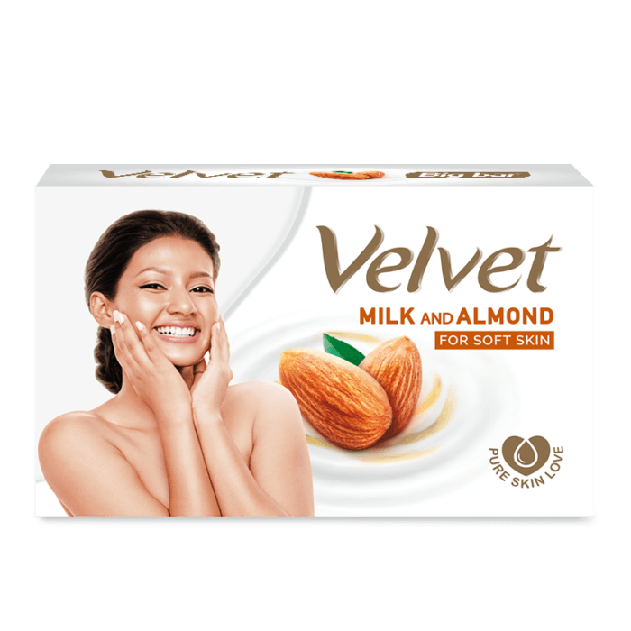 Velvet Soap Milk & Almonds 95G